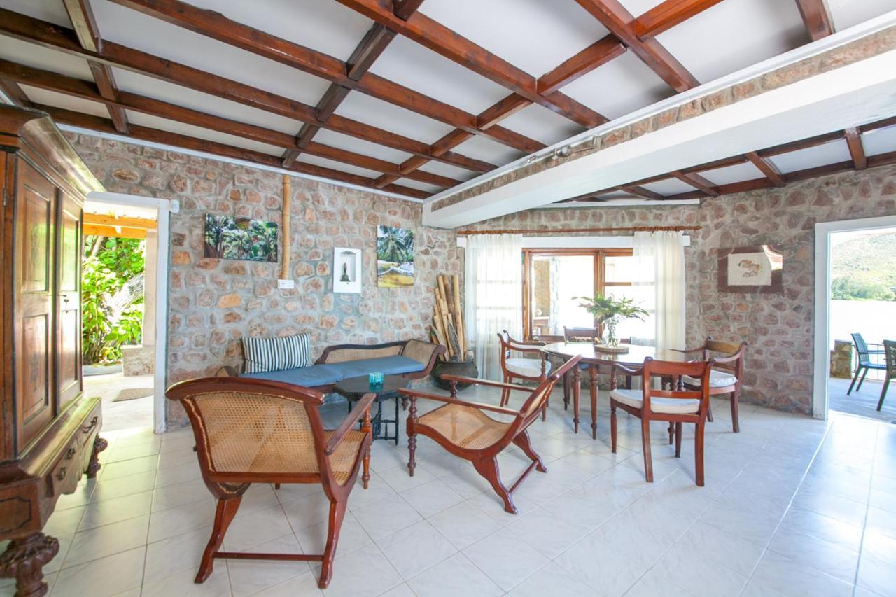 Villa La Saline Anse Volbert Village