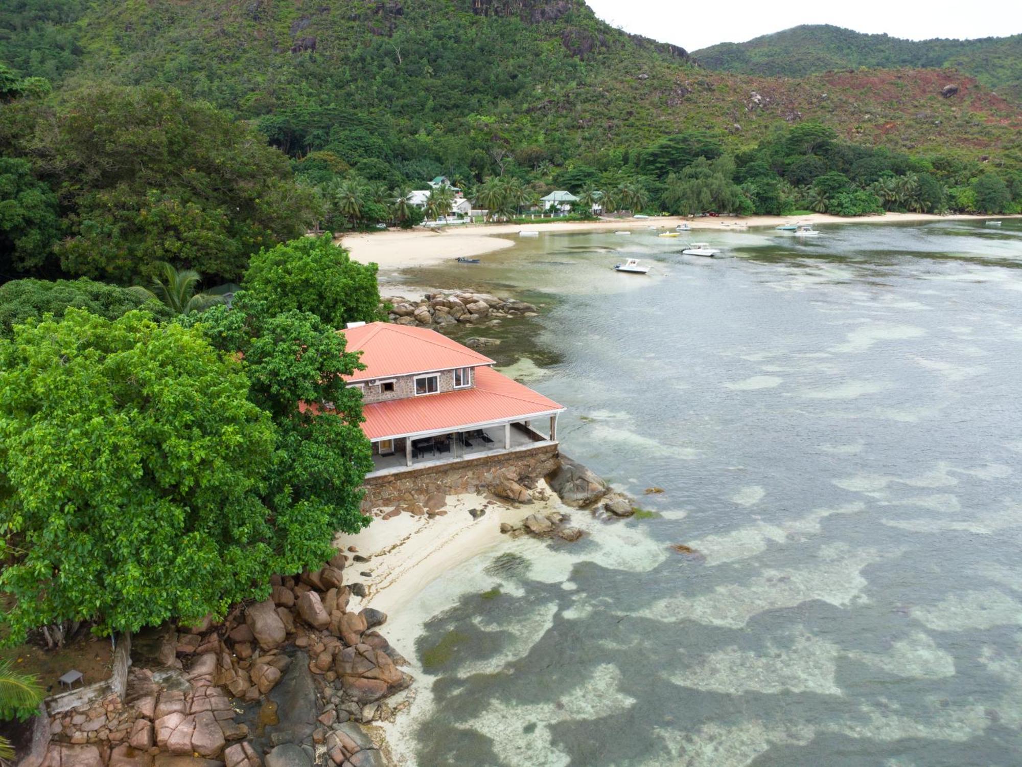 La Saline Villa *