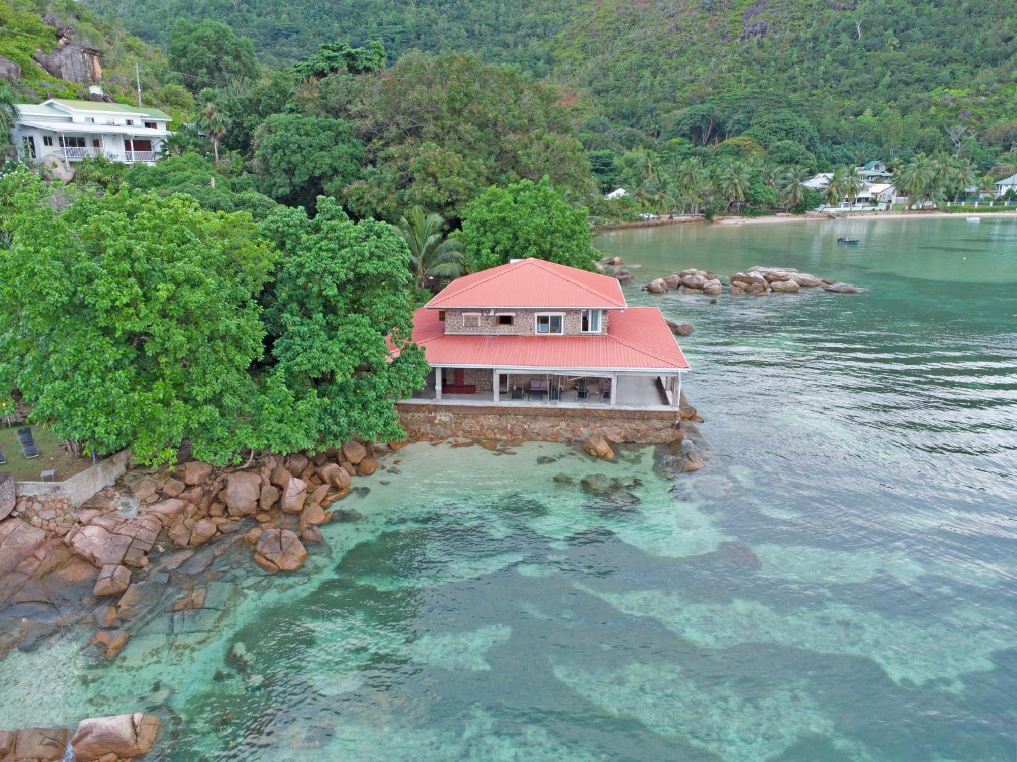 Villa La Saline Anse Volbert Village